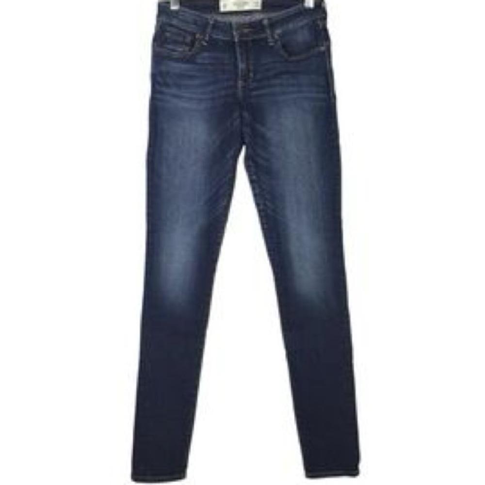 010- Abercrombie &‎ Finch Navy Blue Size 2L or Small